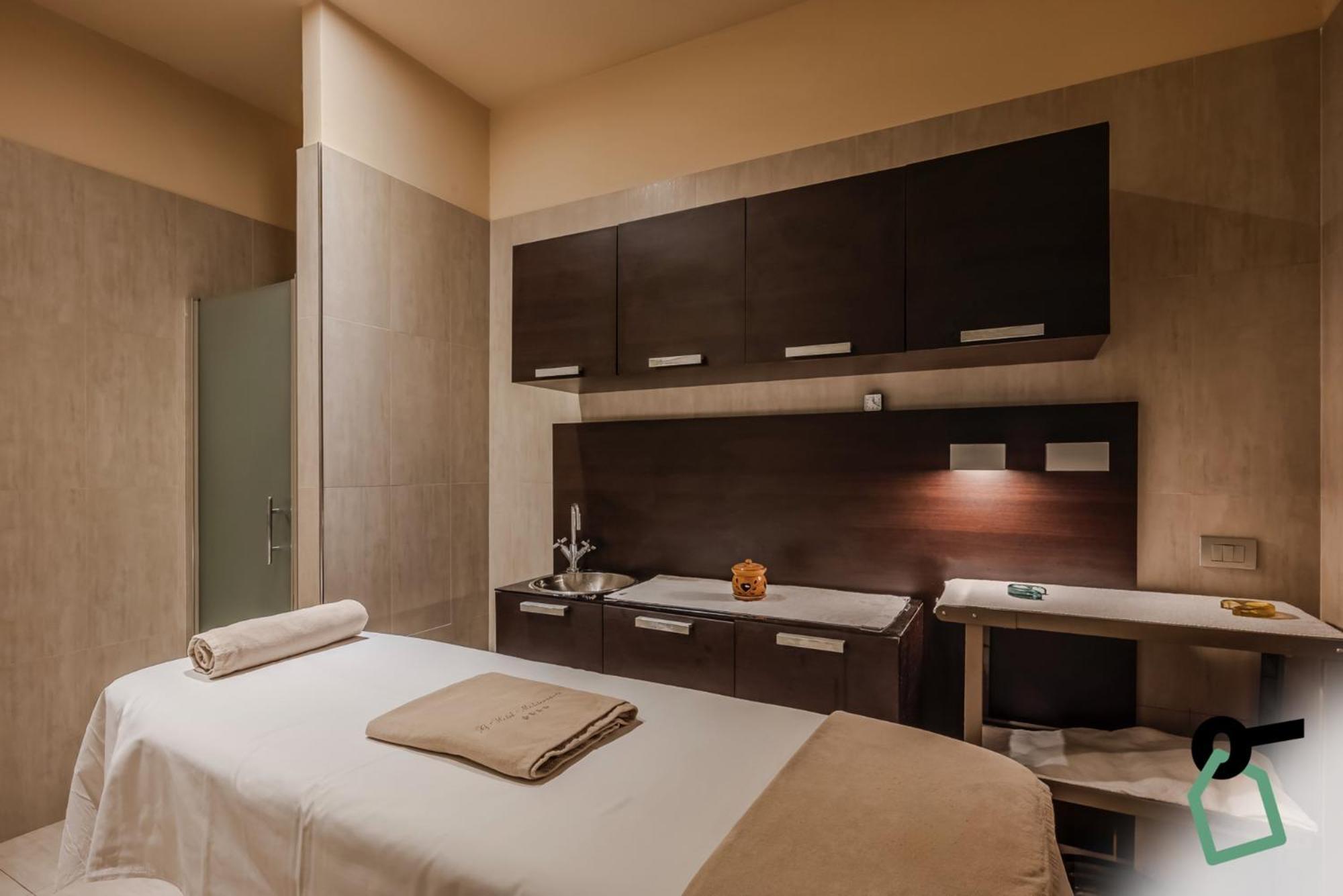 Hotiday Room Collection - Mediterranee Alassio Exterior photo