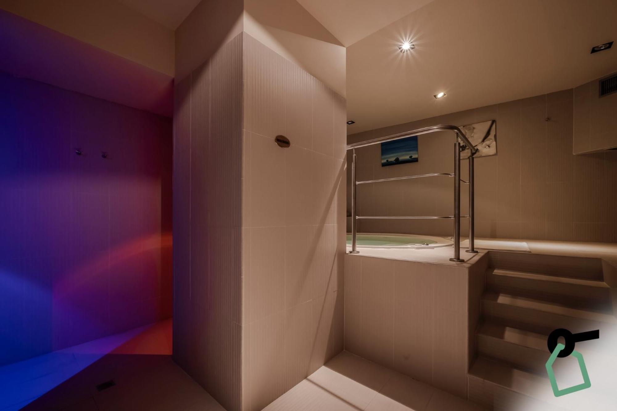 Hotiday Room Collection - Mediterranee Alassio Exterior photo